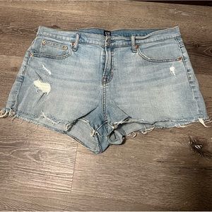 Gap distressed Jean shorts 3” inseam